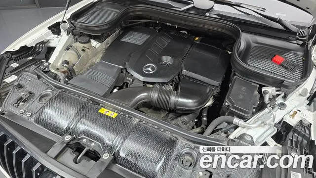 Mercedes-Benz GLE-Class 2023 — фото 6