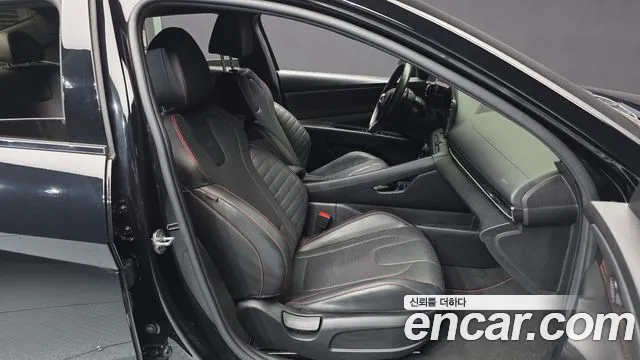 Hyundai AVANTE 2021 — фото 11
