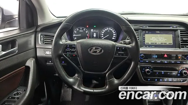 Hyundai Sonata 2017 — фото 13