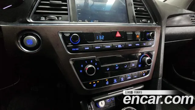 Hyundai Sonata 2017 — фото 15