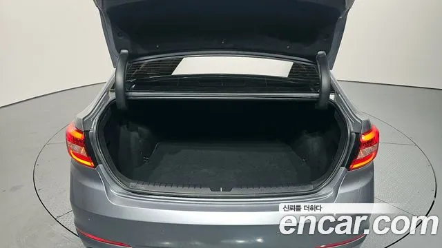 Hyundai Sonata 2017 — фото 20