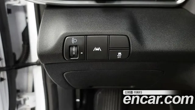 Hyundai AVANTE 2022 — фото 15