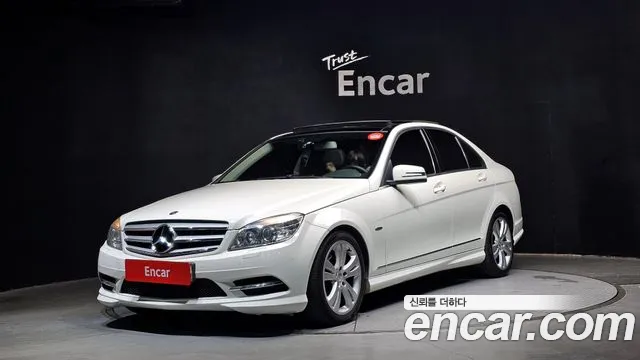 Mercedes-Benz C-Class 2011 — фото 1