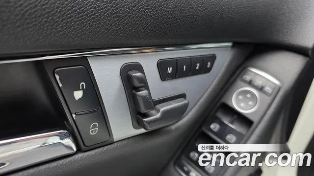Mercedes-Benz C-Class 2011 — фото 16