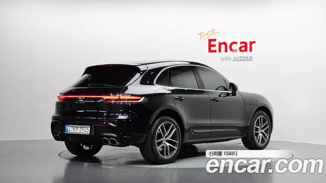 Porsche Macan 2022 — фото 2
