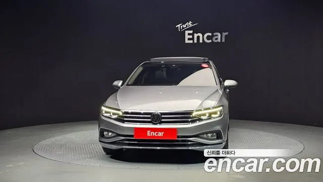 Volkswagen Passat 2022 — фото 3
