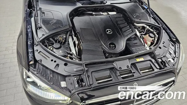 Mercedes-Benz S-Class 2022 — фото 6