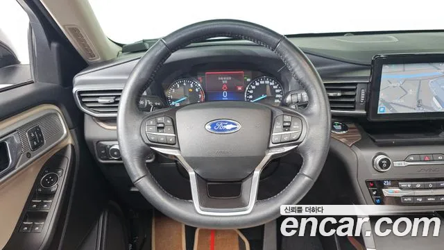 Ford Explorer 2020 — фото 13