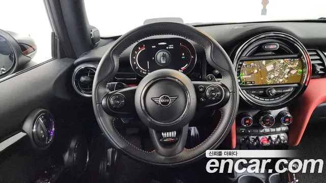 Mini Cooper 2021 — фото 13