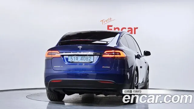 Tesla Model X 2019 — фото 4
