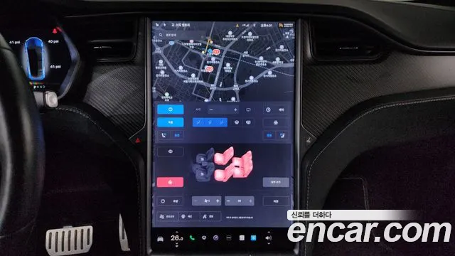 Tesla Model X 2019 — фото 14