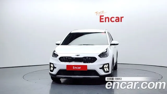 Kia Niro 2020 — фото 3
