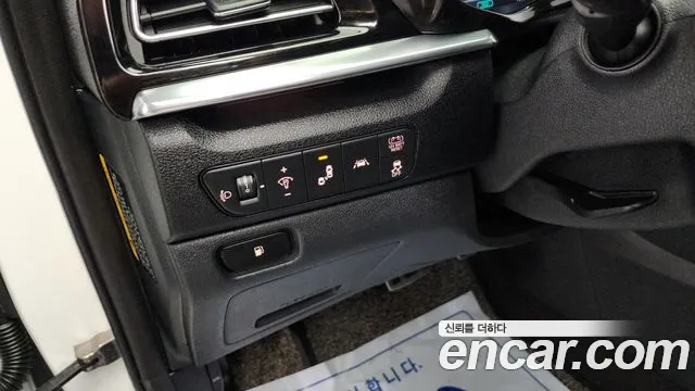 Kia Niro 2020 — фото 16
