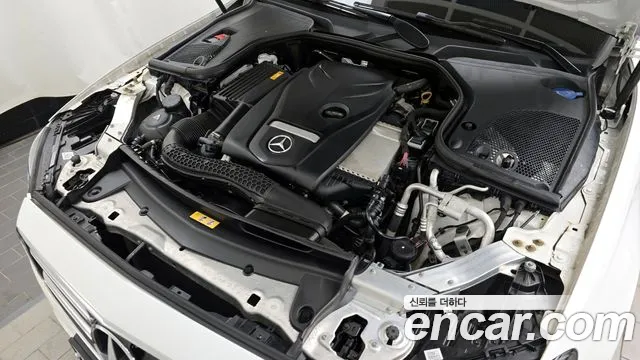 Mercedes-Benz E-Class 2020 — фото 6