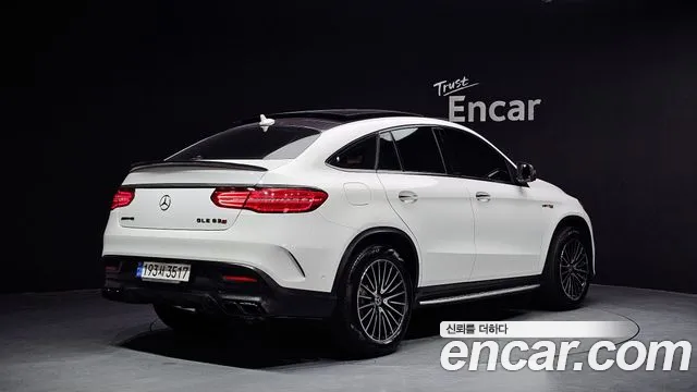 Mercedes-Benz GLE-Class 2017 — фото 2