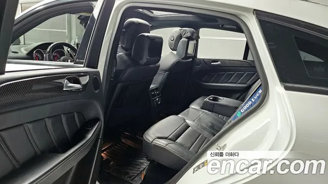 Mercedes-Benz GLE-Class 2017 — фото 11