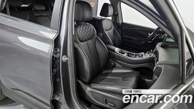 Hyundai Santafe 2022 — фото 12
