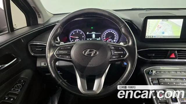 Hyundai Santafe 2022 — фото 13