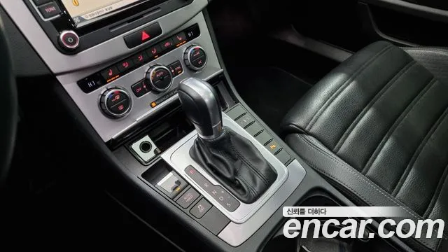 Volkswagen CC 2015 — фото 9
