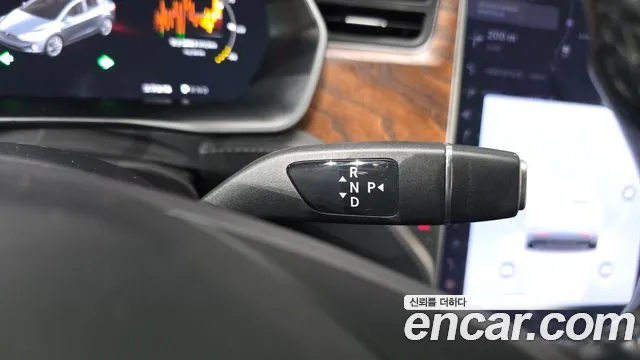 Tesla Model X 2020 — фото 9