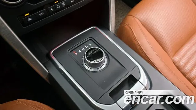 Land Rover Discovery Sport 2016 — фото 9