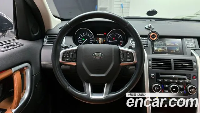 Land Rover Discovery Sport 2016 — фото 13