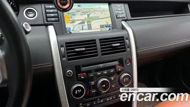 Land Rover Discovery Sport 2016 — фото 15