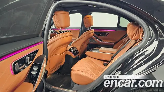 Mercedes-Benz S-Class 2023 — фото 12