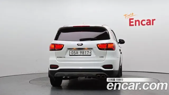 Kia Sorento 2018 — фото 4