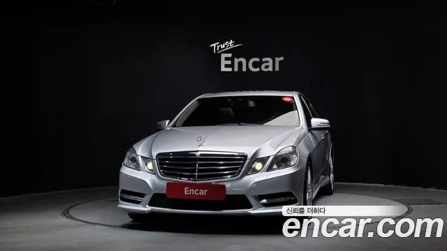 Mercedes-Benz E-Class 2013 — фото 3