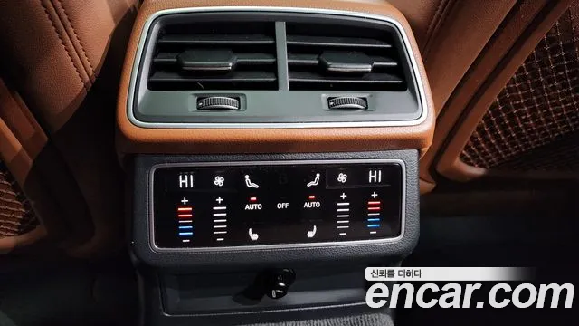 Audi A6 2021 — фото 18