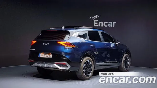 Kia Sportage 2022 — фото 2