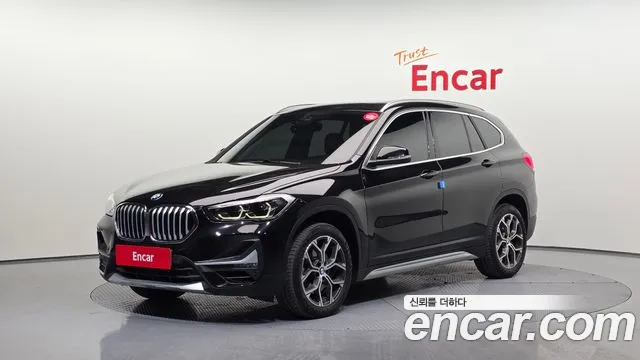 BMW X1 2021 — фото 1
