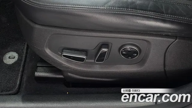 Hyundai Genesis 2014 — фото 18