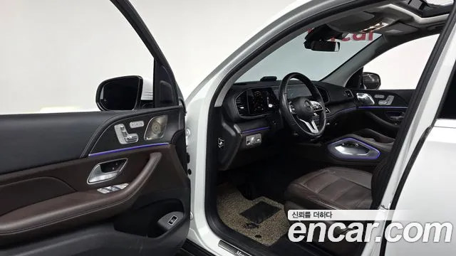 Mercedes-Benz GLE-Class 2023 — фото 12
