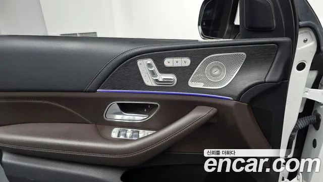 Mercedes-Benz GLE-Class 2023 — фото 17