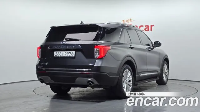 Ford Explorer 2020 — фото 2