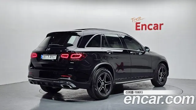 Mercedes-Benz GLC-Class 2022 — фото 2