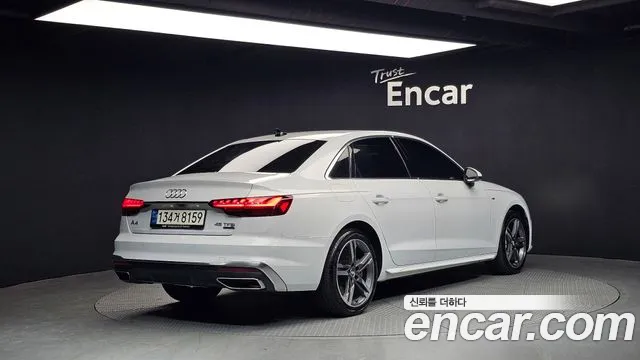 Audi A4 2021 — фото 2