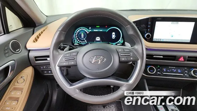 Hyundai Sonata 2022 — фото 13