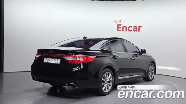 Hyundai Grandeur 2015 — фото 2