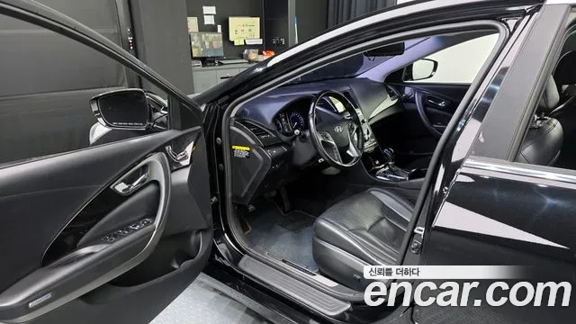 Hyundai Grandeur 2015 — фото 10