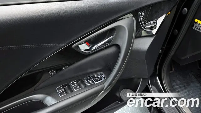 Hyundai Grandeur 2015 — фото 11