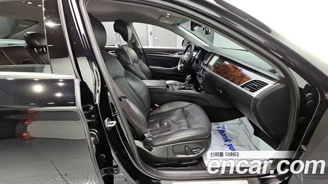 Hyundai Genesis 2015 — фото 12