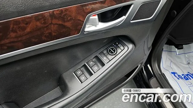 Hyundai Genesis 2015 — фото 13