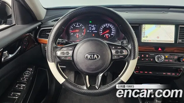 Kia K7 2017 — фото 13