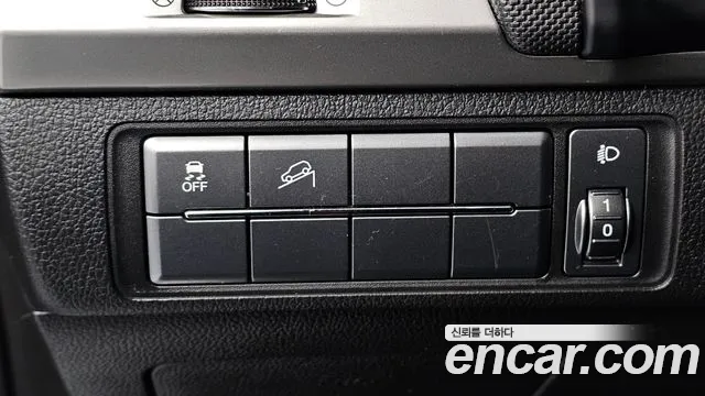 KG Mobility Rexton 2018 — фото 14