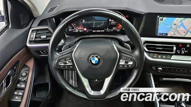 BMW 3-Series 2019 — фото 14