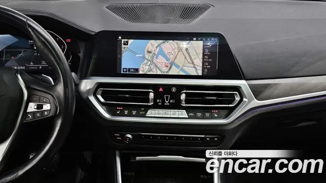 BMW 3-Series 2019 — фото 16