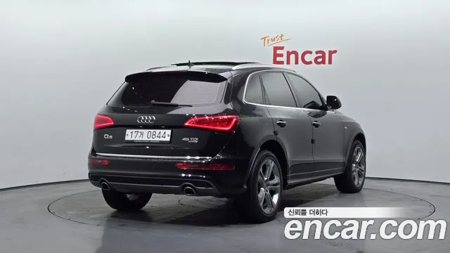 Audi Q5 2016 — фото 2